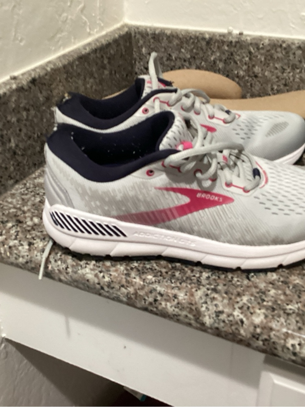 Brooks Women's Light Gray & Pink Athletic Running Shoes